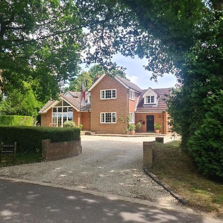 Ha'Penny Acre Bed & Breakfast Sherfield English Dış mekan fotoğraf