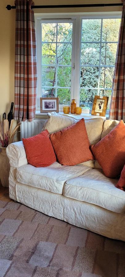 Ha'Penny Acre Bed & Breakfast Sherfield English Dış mekan fotoğraf