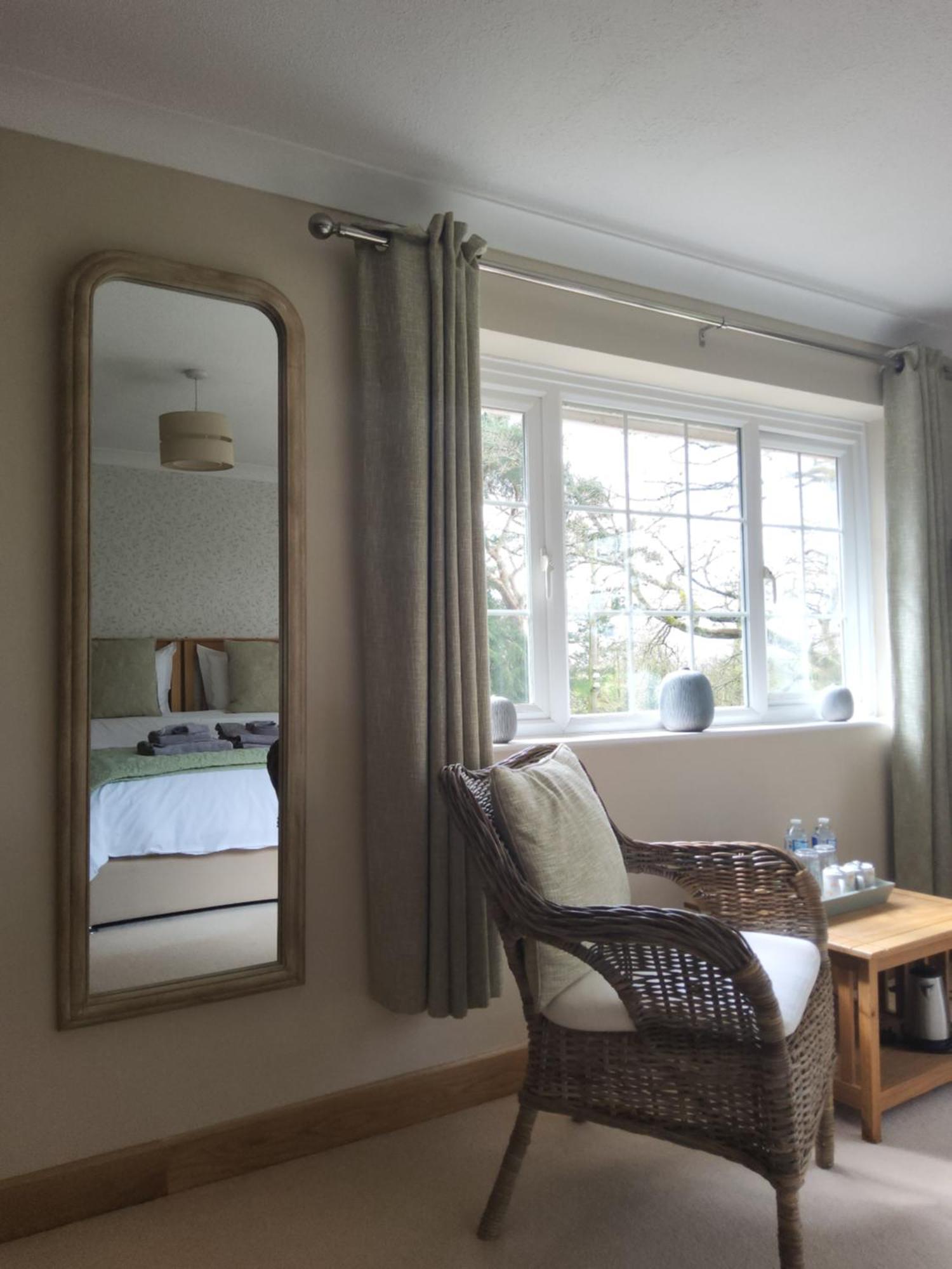 Ha'Penny Acre Bed & Breakfast Sherfield English Dış mekan fotoğraf